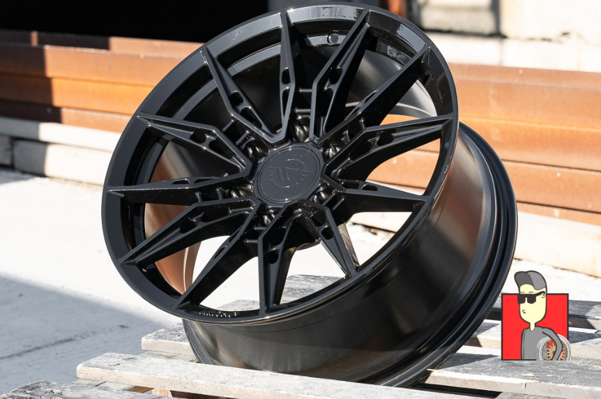 Комплект дисков Showy HF 18x8.5 et20 6x139.7 d106.1