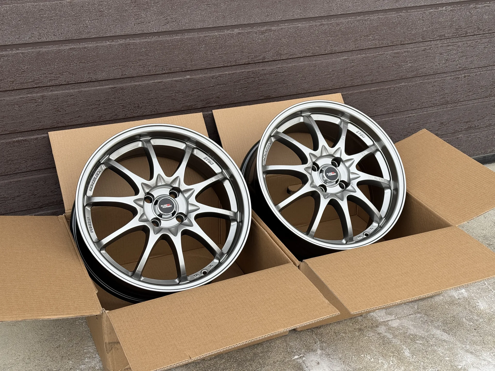JStreet FF 428 R17 7.0х17 4*100 ET38 DIA73.1 Hyper (HB) Литой