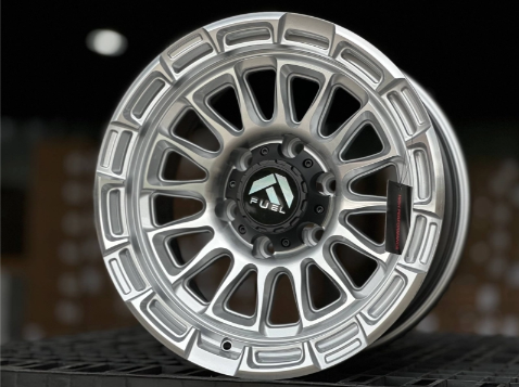 Литые диски FUEL OFFROAD FlowForming HYPER SILVER 17” 6x139.7 ET0 8.5J D110.1
