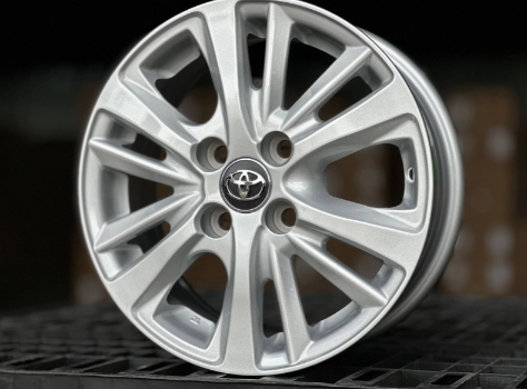 Литые диски Toyota SILVER FACE 14” 4x100 ET40 5.5J D54.1